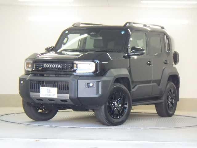 Toyota LAND CRUISER FJ 2026 — фото автомобиля