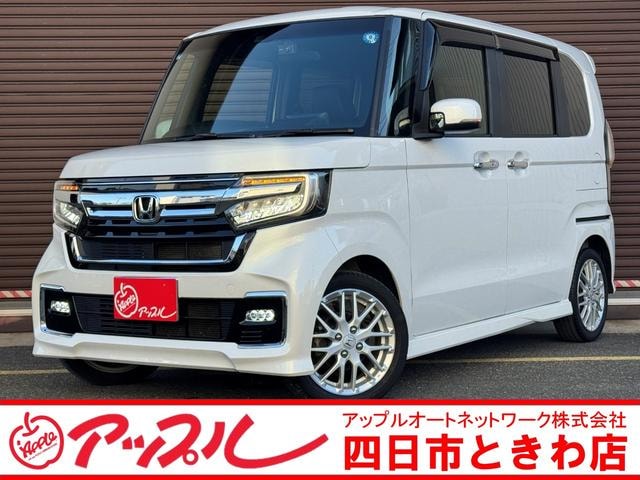 Honda N-BOX CUSTOM 2023 — фото автомобиля 1