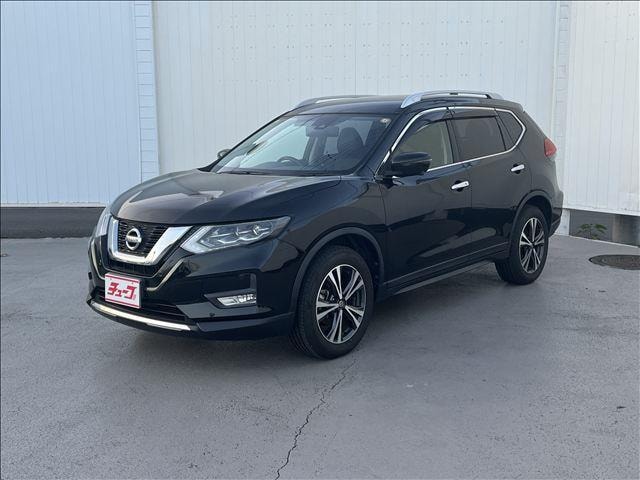 Nissan X-TRAIL 2018 — фото автомобиля 1