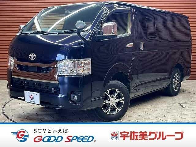 Toyota HIACE VAN 2023 — фото автомобиля