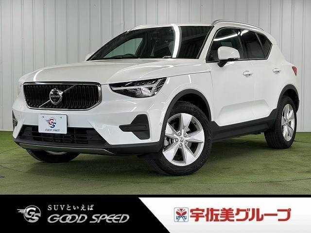 Volvo XC40 2024 — фото автомобиля 1