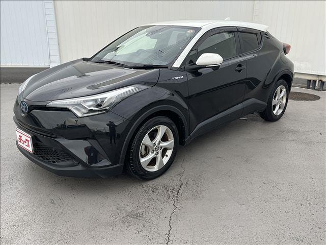 Toyota C-HR 2018 — фото автомобиля 1