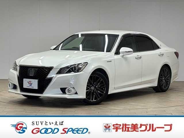 Toyota CROWN HYBRID 2015 — фото автомобиля 1