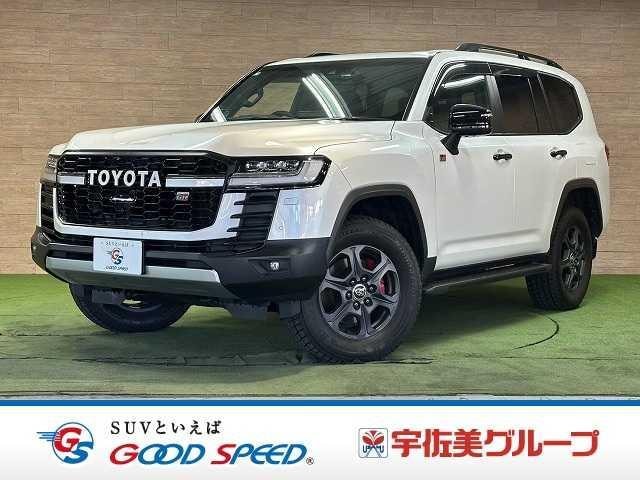 Toyota LAND CRUISER 2023 — фото автомобиля
