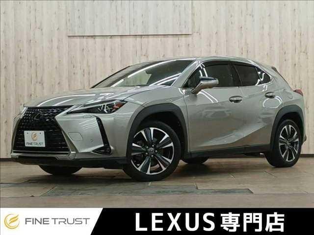 Lexus UX 2023 — фото автомобиля 1