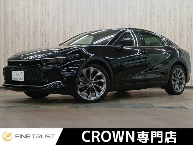 Toyota CROWN CROSSOVER 2023 — фото автомобиля 1