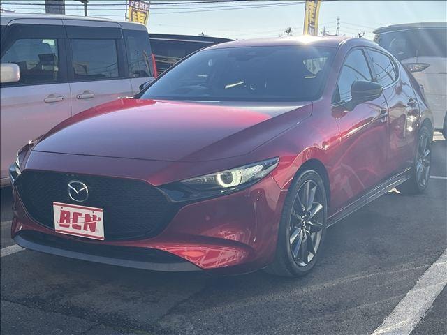 Mazda 3 FASTBACK 2022 — фото автомобиля 1