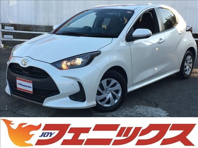 Toyota YARIS 2020 — фото автомобиля