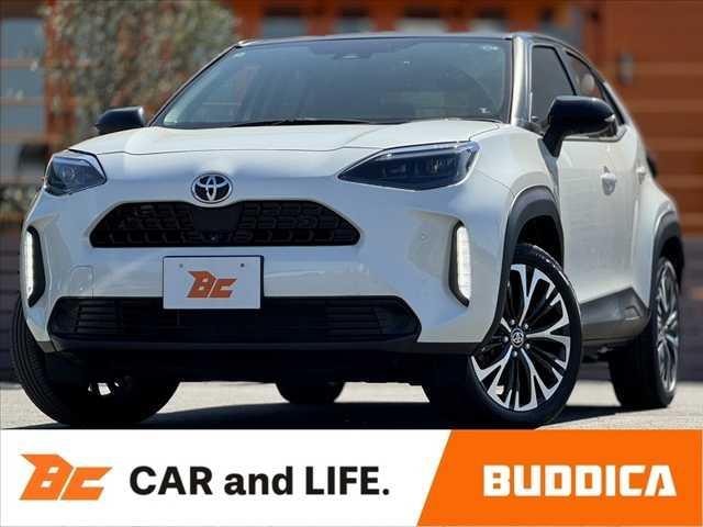 Toyota YARIS CROSS 2022 — фото автомобиля