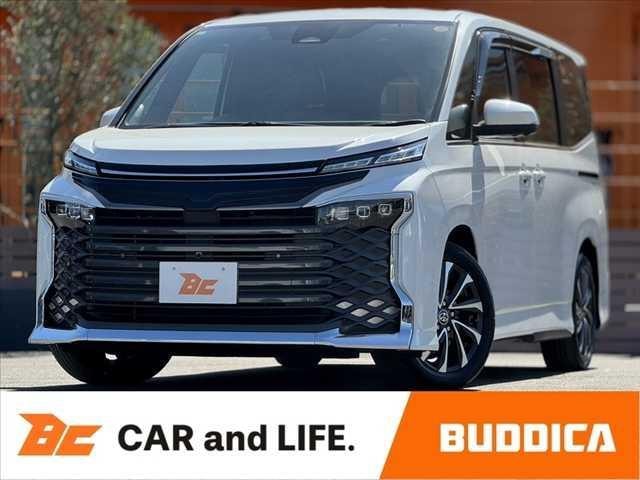 Toyota VOXY 2023 — фото автомобиля