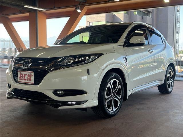 Honda VEZEL 2015 — фото автомобиля 1