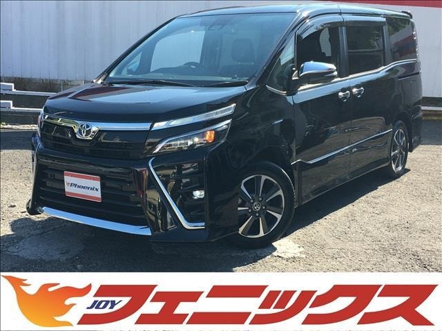 Toyota VOXY 2021 — фото автомобиля 1