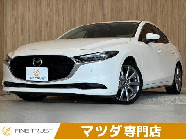 Mazda 3 SEDAN 2019 — фото автомобиля 1