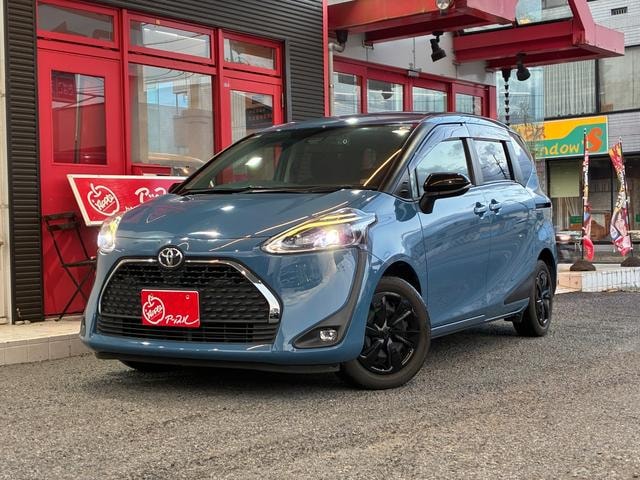 Toyota SIENTA 2021 — фото автомобиля 1