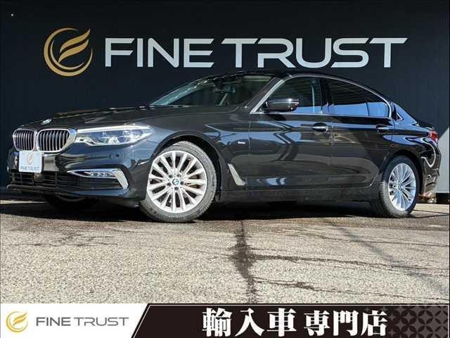 Bmw 5 SERIES 2017 — фото автомобиля 1
