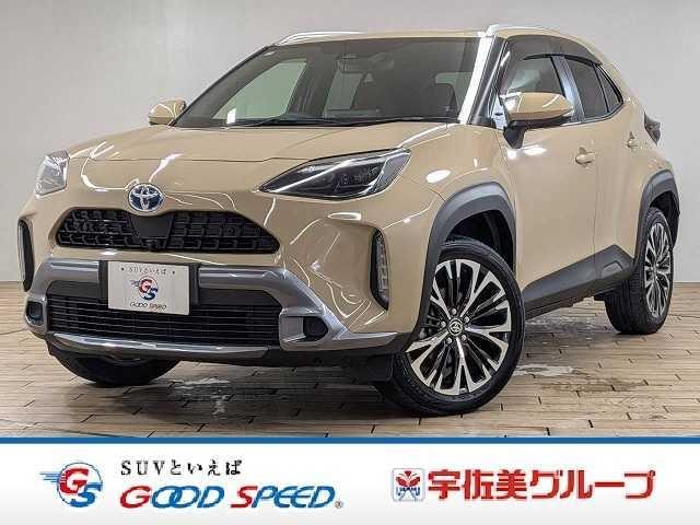Toyota YARIS CROSS 2023 — фото автомобиля
