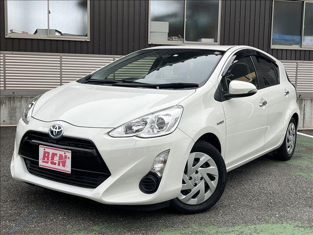 Toyota AQUA 2016 — фото автомобиля