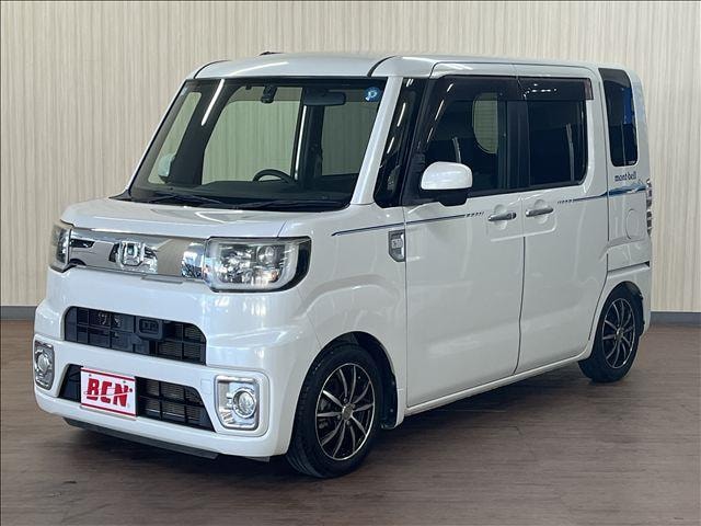 Daihatsu WAKE 2015 — фото автомобиля