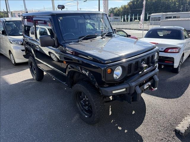 Suzuki JIMNY 2023 — фото автомобиля