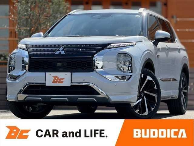 Mitsubishi OUTLANDER PHEV 2022 — фото автомобиля