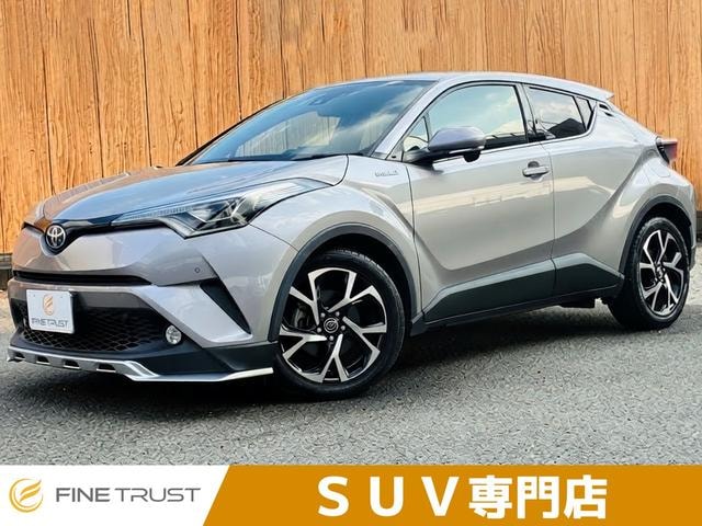 Toyota C-HR 2017 — фото автомобиля