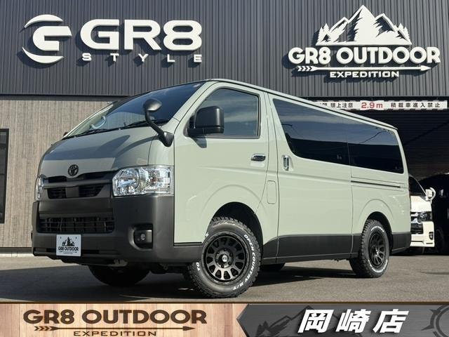 Toyota HIACE VAN 2024 — фото автомобиля
