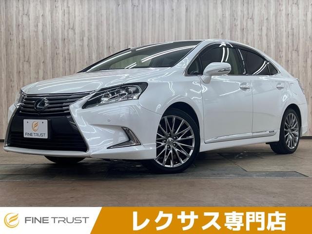 Lexus HS 2015 — фото автомобиля