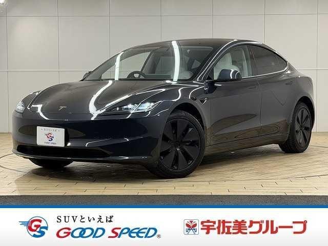 Tesla MODEL 3 2025 — фото автомобиля