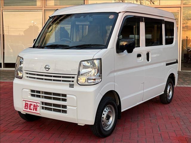 Nissan NV100CLIPPER VAN 2022 — фото автомобиля