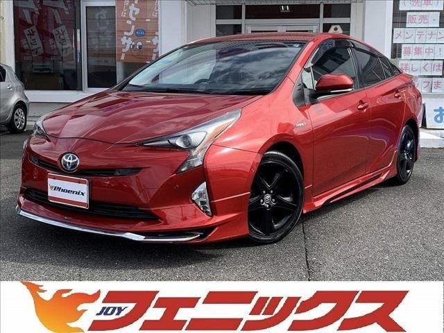 Toyota PRIUS 2017 — фото автомобиля