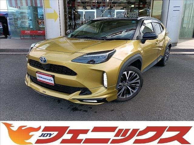 Toyota YARIS CROSS 2022 — фото автомобиля