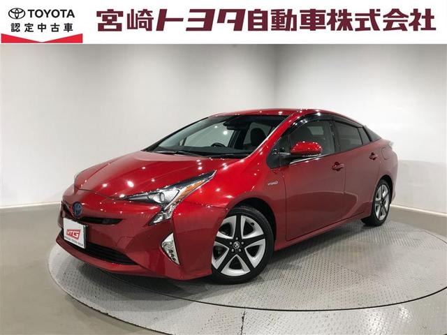 Toyota PRIUS 2016 — фото автомобиля 1