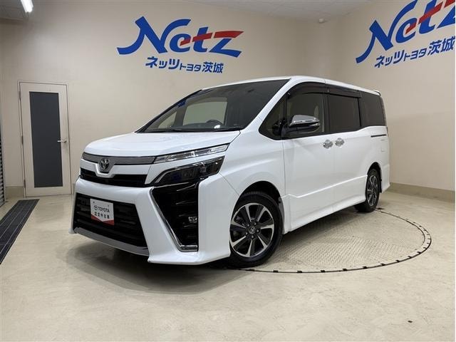 Toyota VOXY 2020 — фото автомобиля 1