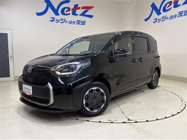 Toyota SIENTA 2022 — фото автомобиля 1
