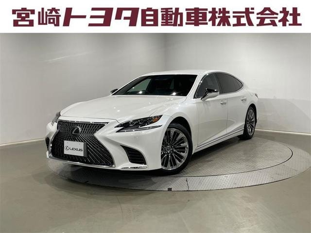 Lexus LS 2018 — фото автомобиля 1