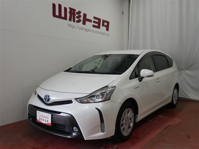 Toyota PRIUS ALPHA 2016 — фото автомобиля 1