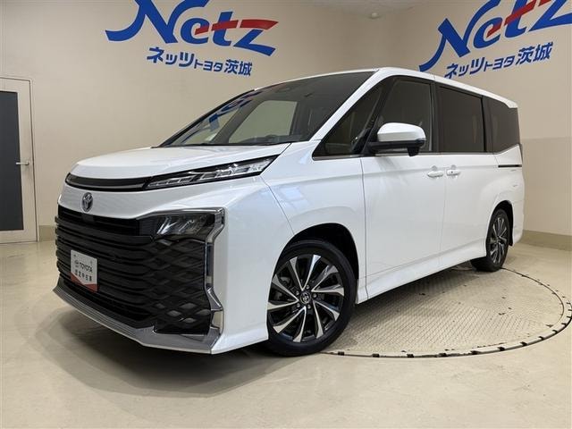 Toyota VOXY 2023 — фото автомобиля 1