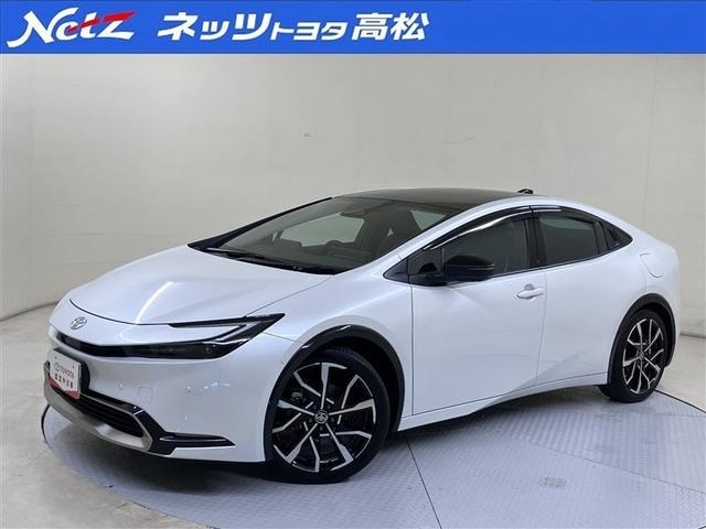 Toyota PRIUS 2024 — фото автомобиля 1