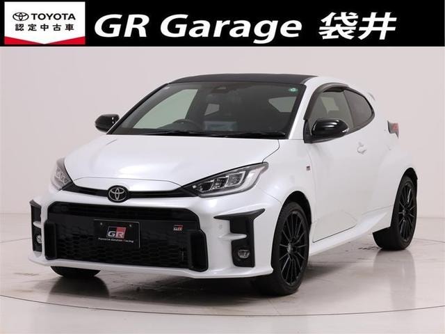 Toyota GR YARIS 2021 — фото автомобиля
