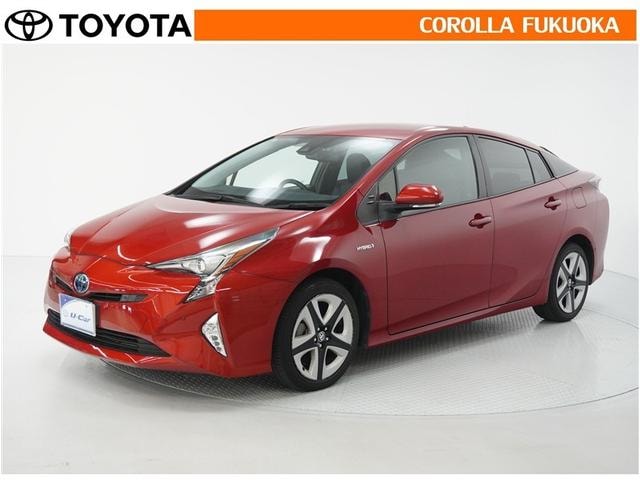 Toyota PRIUS 2018 — фото автомобиля 1