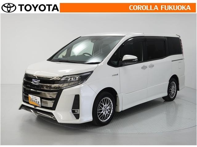 Toyota NOAH 2018 — фото автомобиля 1