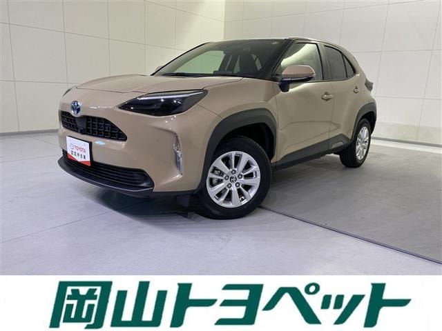 Toyota YARIS CROSS 2023 — фото автомобиля