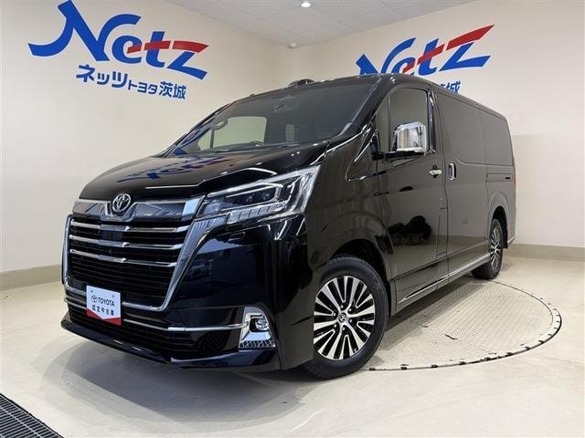 Toyota GRANACE 2020 — фото автомобиля 1