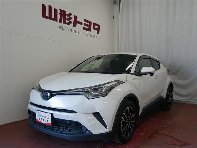 Toyota C-HR 2018 — фото автомобиля 1