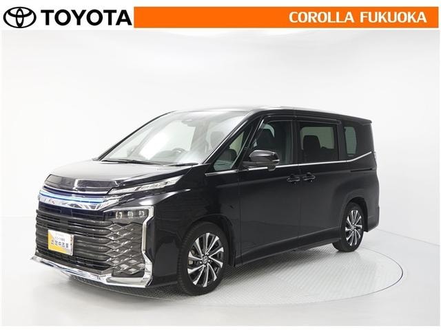 Toyota VOXY 2024 — фото автомобиля 1