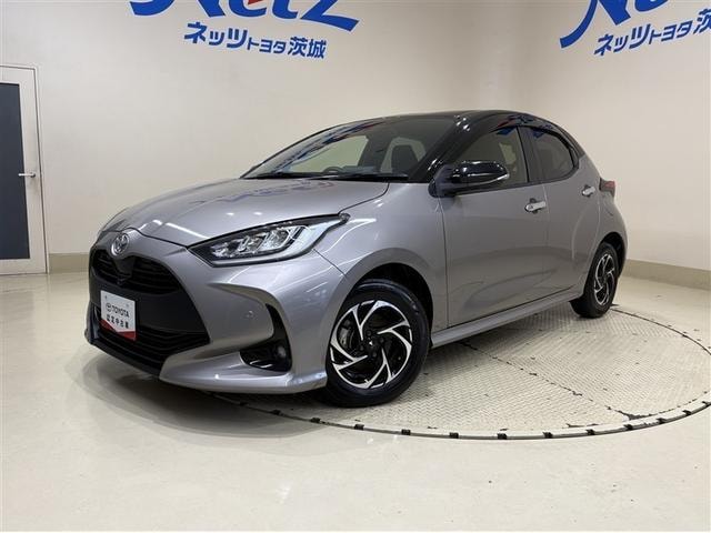 Toyota YARIS 2020 — фото автомобиля 1