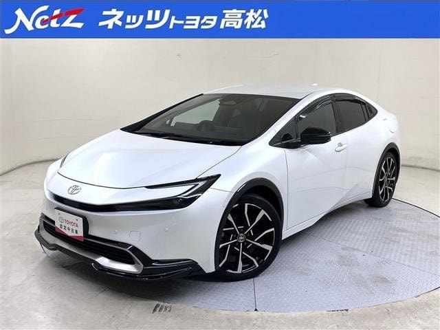 Toyota PRIUS 2023 — фото автомобиля 1