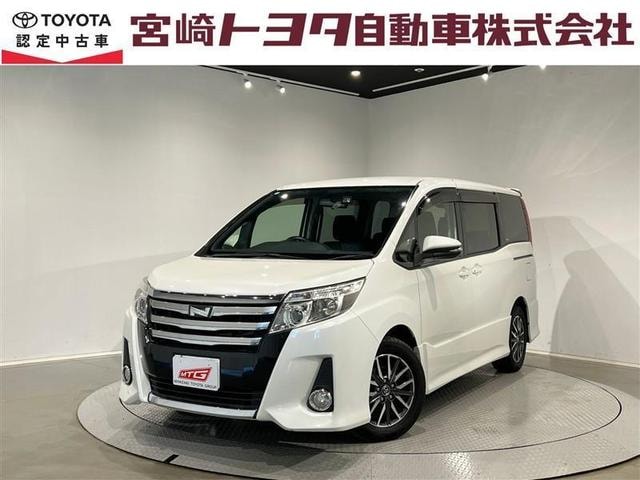 Toyota NOAH 2014 — фото автомобиля 1