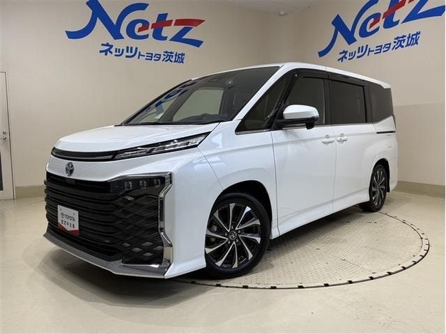Toyota VOXY 2024 — фото автомобиля 1
