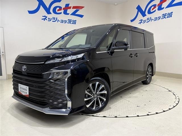 Toyota VOXY 2022 — фото автомобиля 1